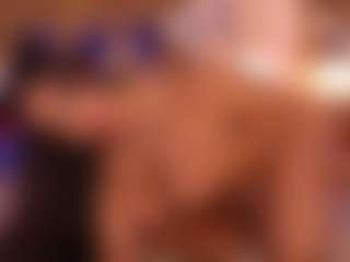 Lyra Bellini's Live Sex Cam Show