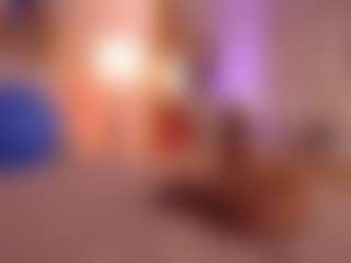 Lyra Bellini's Live Sex Cam Show