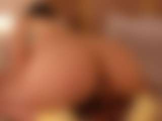 Lyra Bellini's Live Sex Cam Show