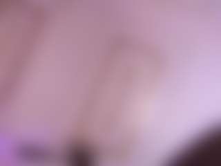 Live cam show with Lyra Bellini - Sexy on Strip Flash - Live Sex Shows