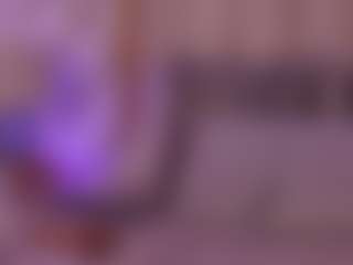 Live cam show with Lyra Bellini - Dildo Or Vibrator on TeamSkeetLive