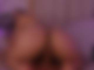 Lyra Bellini's Live Sex Cam Show