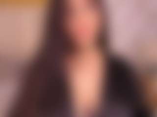 Lyra Bellini's Live Sex Cam Show