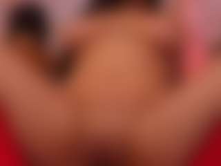 Lyra Bellini's Live Sex Cam Show