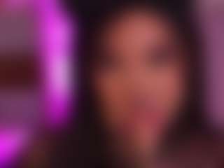 Lyra Bellini's Live Sex Cam Show