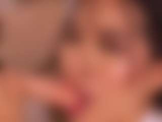 Lyra Bellini's Live Sex Cam Show