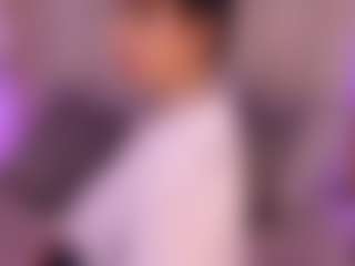 Lyra Bellini's Live Sex Cam Show