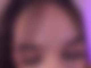 Lyra Bellini's Live Sex Cam Show