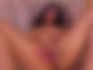 Lyra Bellini's Live Sex Cam Show