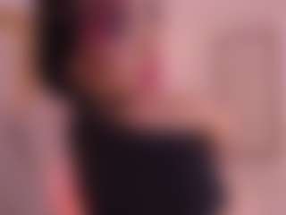 Lyra Bellini's Live Sex Cam Show