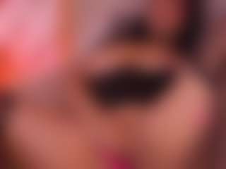 Lyra Bellini's Live Sex Cam Show