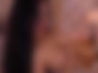 Lyra Bellini's Live Sex Cam Show