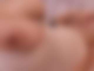 Lyra Bellini's Live Sex Cam Show