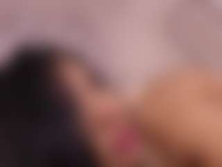 Lyra Bellini's Live Sex Cam Show
