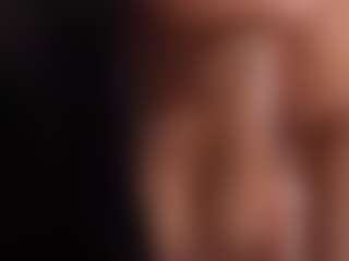 Lyra Bellini's Live Sex Cam Show