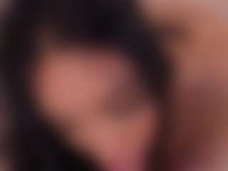 Live cam show with Lyra Bellini - Pov on SquirtSoMuch