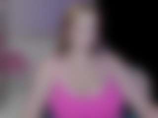 Live cam show with Michelle - Drinking on Free Soda
