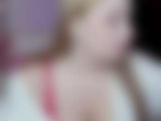 Live cam show with Michelle - Drinking on Camsoda