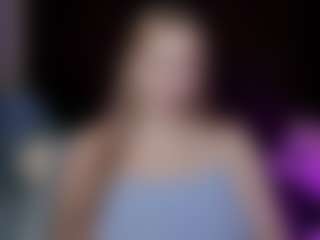 Live cam show with Michelle - Body Massage on sexylive.show