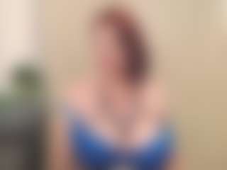 AlinaBoobs MILF webcam performer live streaming