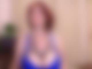 AlinaBoobs MILF webcam performer live streaming