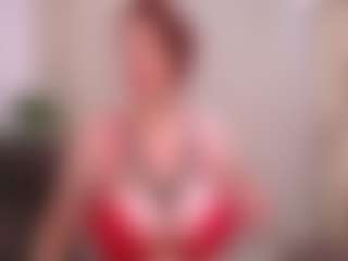 Spettacolo in cam dal vivo con AlinaBoobs - Lovense MILF su Camsoda