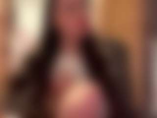 Live cam show with CheriGetzschman - Control on Camsoda