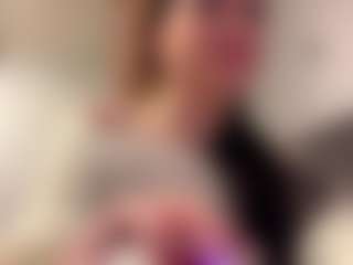 Live cam show with CheriGetzschman - Athletic on boobsie.com