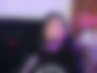 Emmy's Live Sex Cam Show