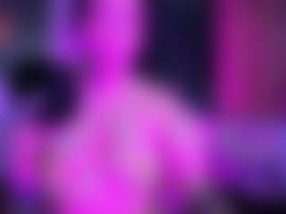 Live cam show with Emmy - Athletic on boobsie.com