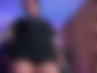 Live cam show with Emmy - Butt Plug on friskycurves.com
