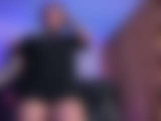 Emmy's Live Sex Cam Show
