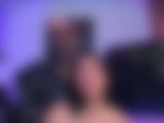 Live cam show with Emmy - Butt Plug on PervPlay.com