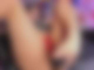 Emmy's Live Sex Cam Show