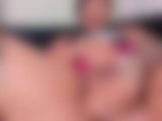 Emmy's Live Sex Cam Show