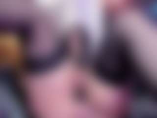 Emmy's Live Sex Cam Show