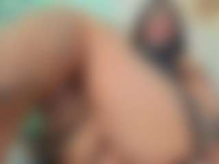 Live cam show with Emmy - Athletic Young Adult on Cam Slut