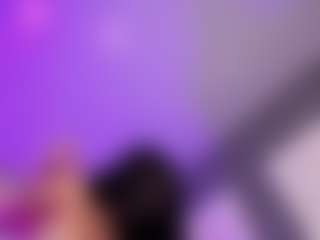 Live cam show with Emmy - Athletic on slutload