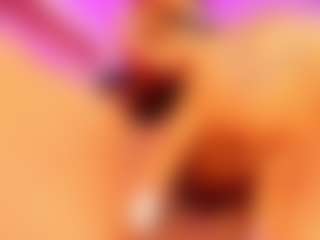 Emmy's Live Sex Cam Show