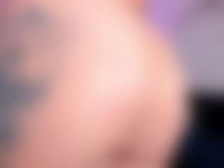 Emmy's Live Sex Cam Show