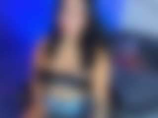 Live cam show with Emmy - Butt Plug on StripNow