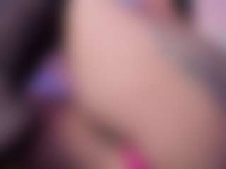 Live cam show with Emmy - Cowgirl on Camsoda