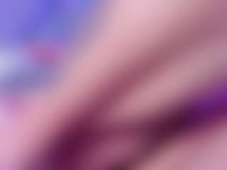Live cam show with Emmy - Teen (18+) on Camsoda