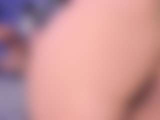 Emmy's Live Sex Cam Show