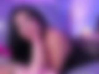 Emmy's Live Sex Cam Show