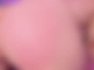 Emmy's Live Sex Cam Show