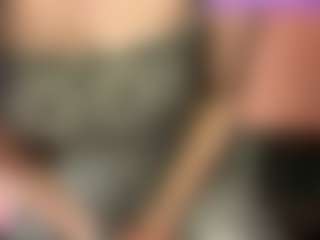 Live cam show with fredis70 - BBW Small Tits on SinfulBabes