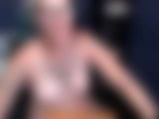 Live cam show with oddywithabody - Sexwebcam Brown Hair on SinfulBabes