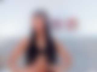 Live cam show with DaimondJohnson - Petite on Camsoda