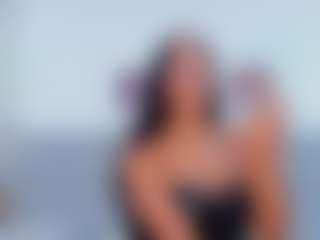 Live cam show with DaimondJohnson - Brown Hair on Camsoda